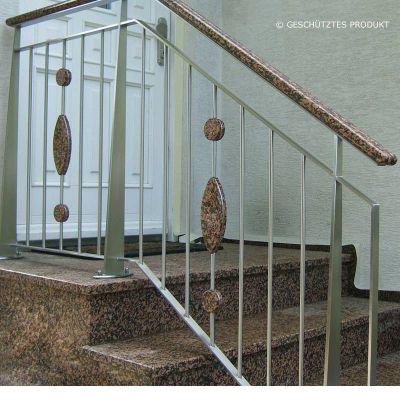 Bild-Nr.GZ.5:  Treppengeländer aus Edelstahl: Handlauf und Zierstab aus Granit / Edelstahl; Granit "Rosso Balmoral".