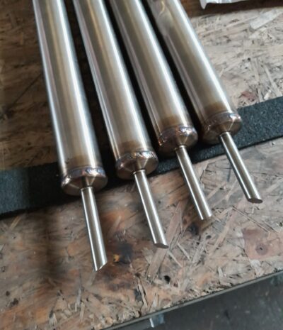 edelstahl-naturstein-design-kilian-ruback-werkstatt-gelaenderstab-rohlinge-01